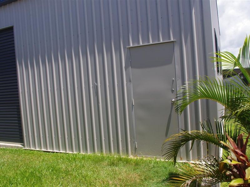 16 Reynolds Street, Bowen QLD 4805