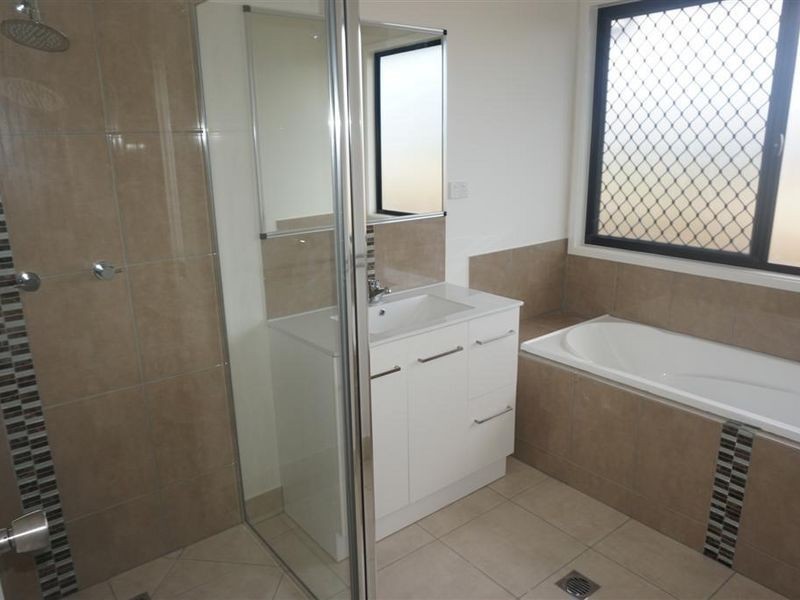 163 Queens Road, Bowen QLD 4805