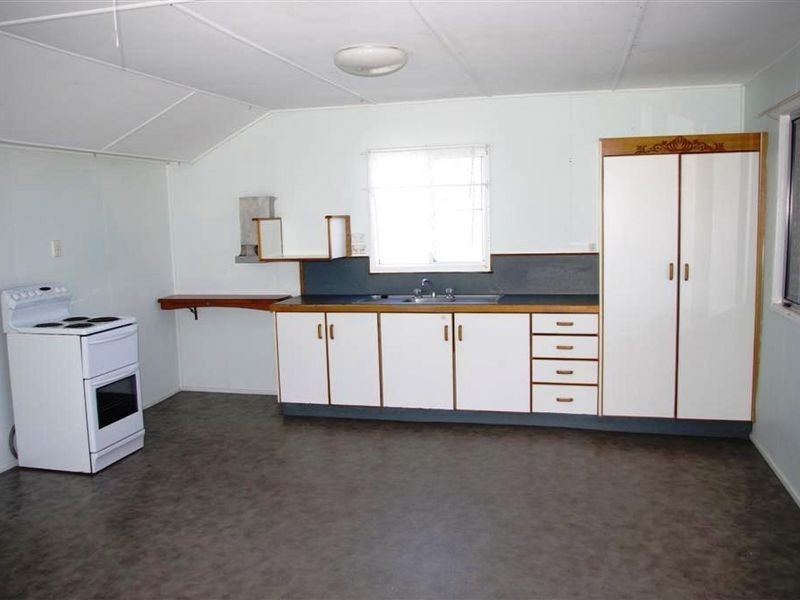 17 Dalrymple Street, Bowen QLD 4805