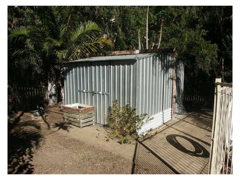39 Coral Street, Bowen QLD 4805