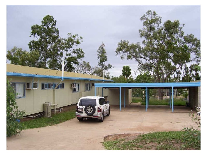 3/17 Collin Road, Collinsville QLD 4804