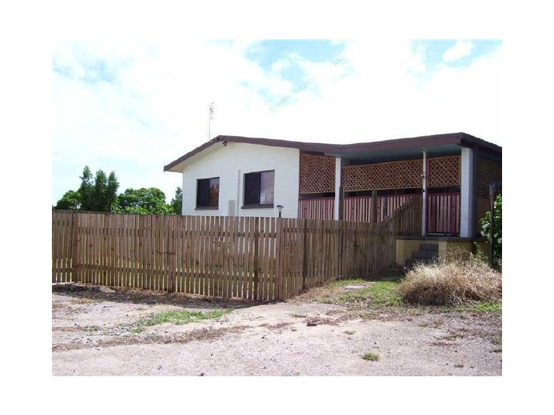 7 Bull Cresent, Bowen QLD 4805