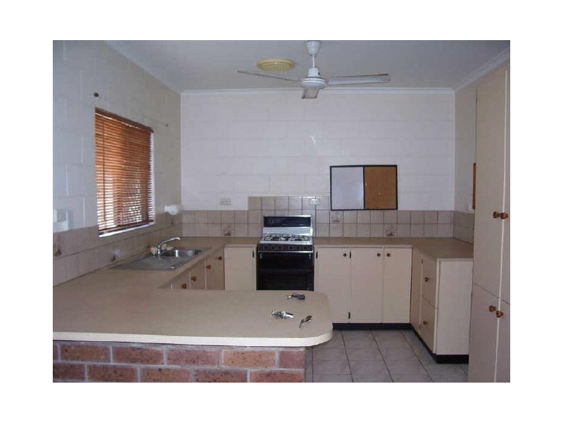 7 Bull Cresent, Bowen QLD 4805