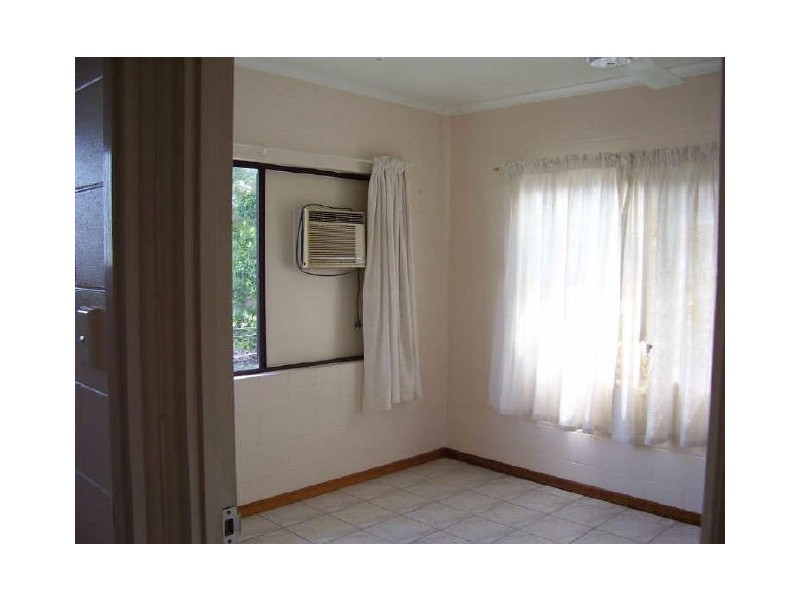 7 Bull Cresent, Bowen QLD 4805