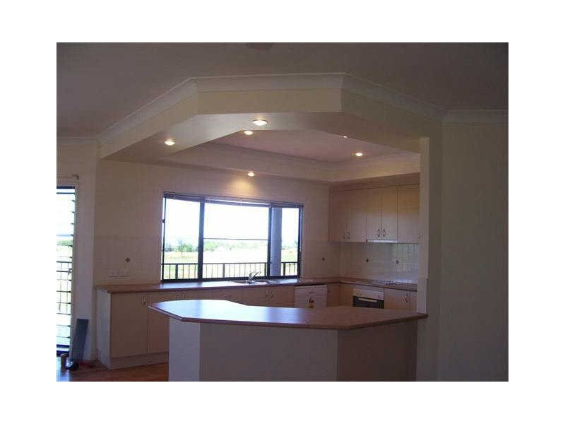 47 Marine Parade Whitsunday Shore, Bowen QLD 4805