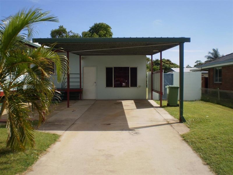6 Robe Street, Bowen QLD 4805