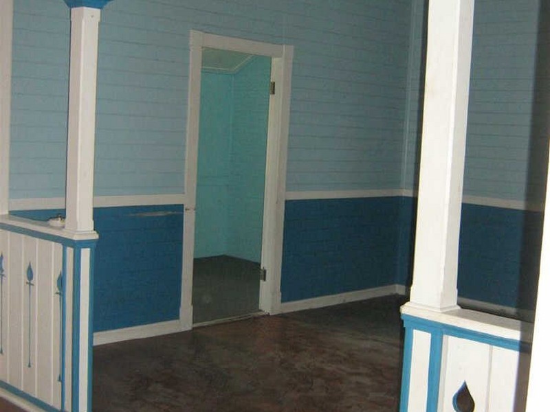 8 Kennedy Street, Bowen QLD 4805