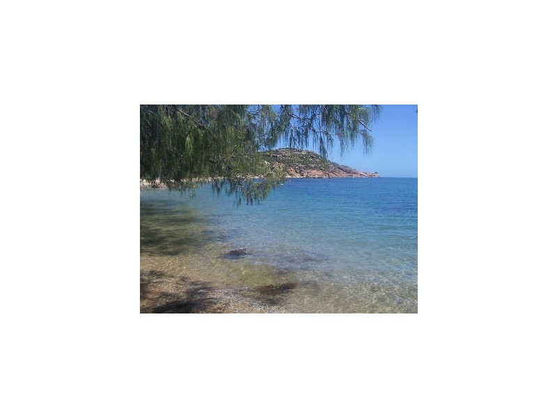 73 Murrays Bay Road, Bowen QLD 4805