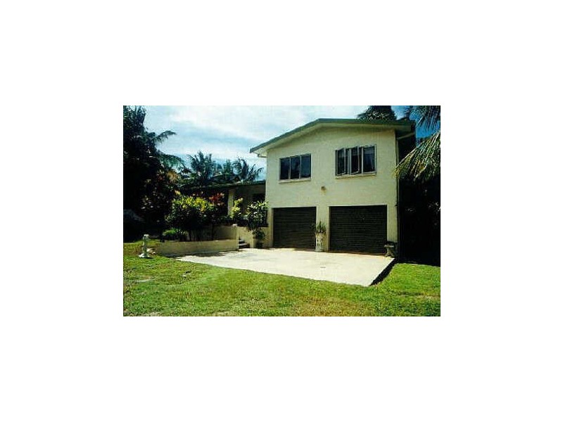 73 Murrays Bay Road, Bowen QLD 4805