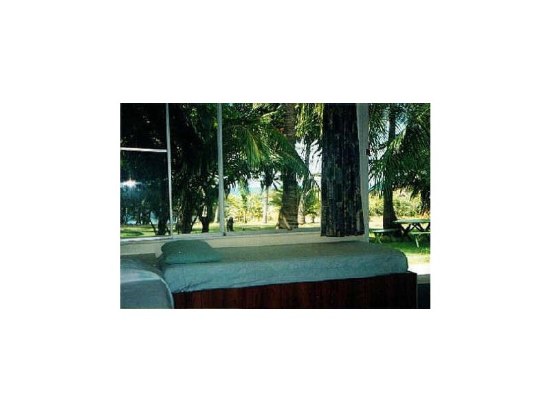 73 Murrays Bay Road, Bowen QLD 4805