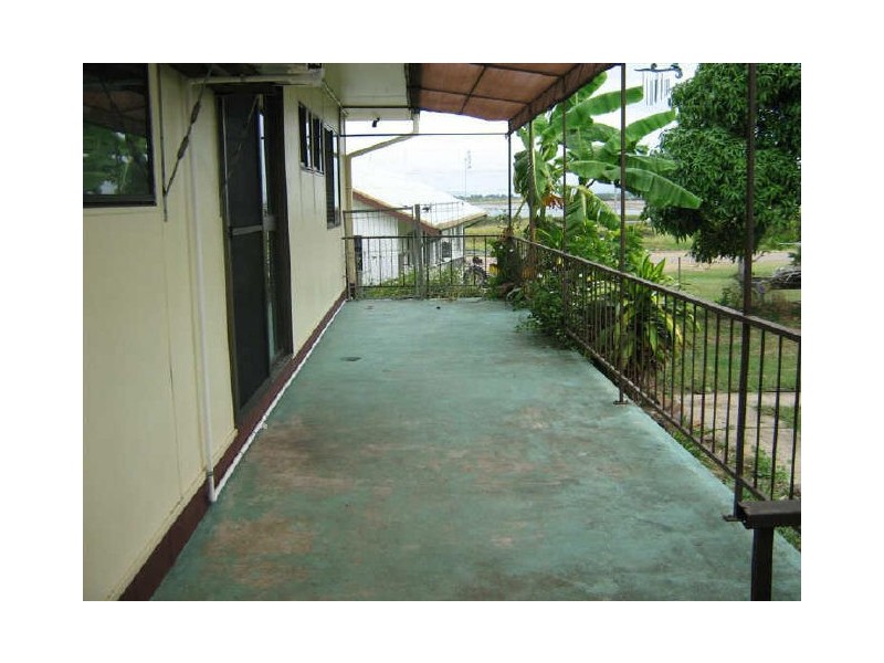 98 Kennedy Street, Bowen QLD 4805