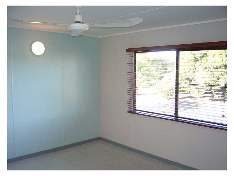 45 Holbourne Street, Bowen QLD 4805
