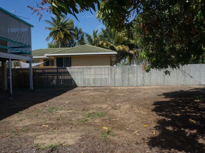 45 Holbourne Street, Bowen QLD 4805