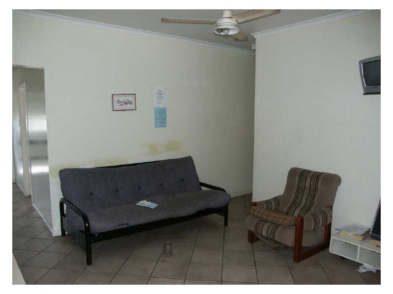 Room 5/91 Herbert Street, Bowen QLD 4805