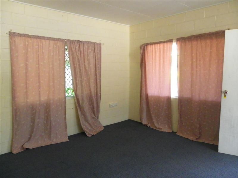 13 Cowan Lane, Bowen QLD 4805