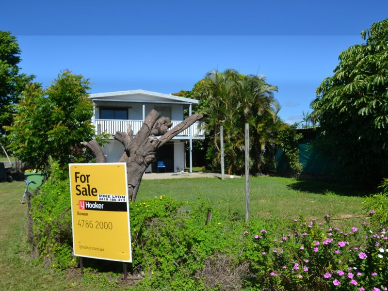 29 Gloucester Street, Bowen QLD 4805