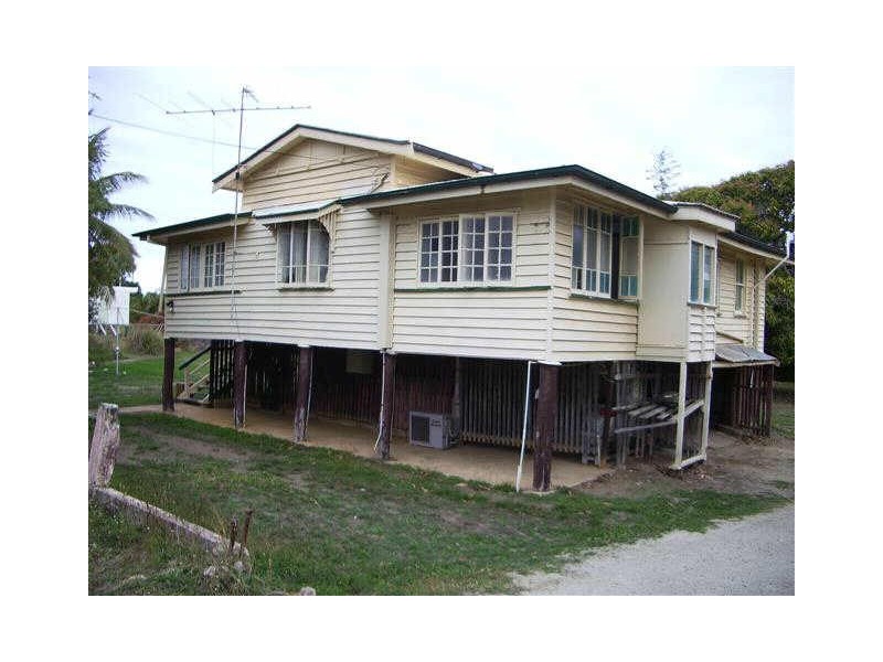 7 Murray Avenue, Bowen QLD 4805
