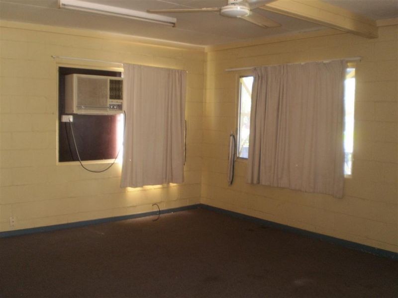 63 Whitsunday Street, Bowen QLD 4805