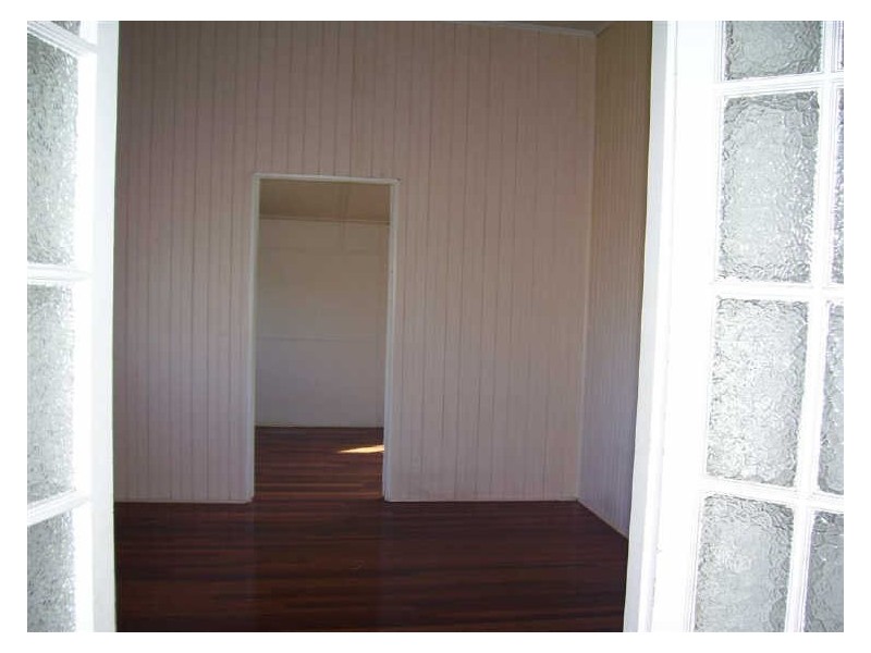 20 Livingstone Street, Bowen QLD 4805