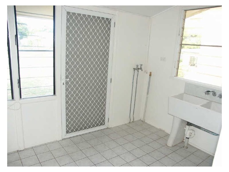 56 Tracey Street, Bowen QLD 4805