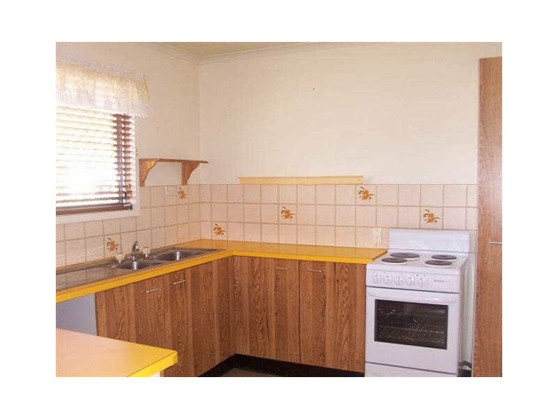 7 Shrubsole Street, Collinsville QLD 4804