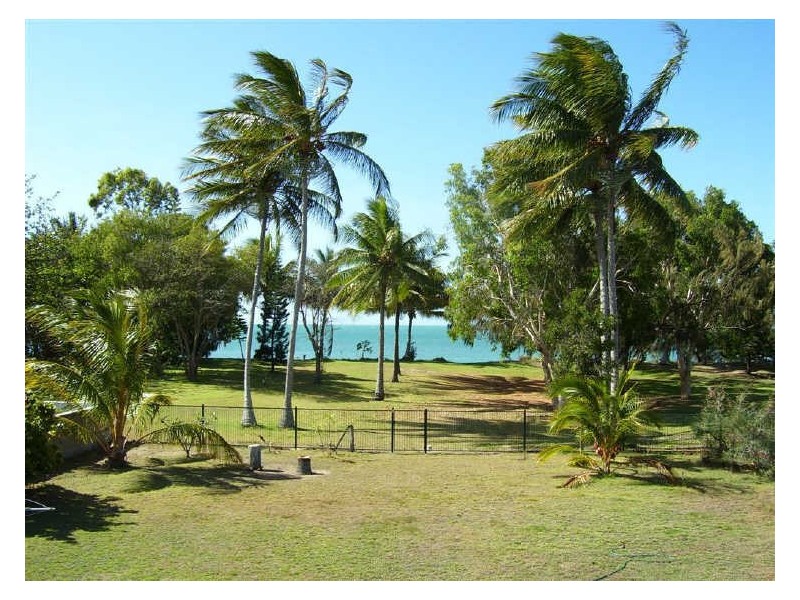 34 Horseshoe Bay Road, Bowen QLD 4805