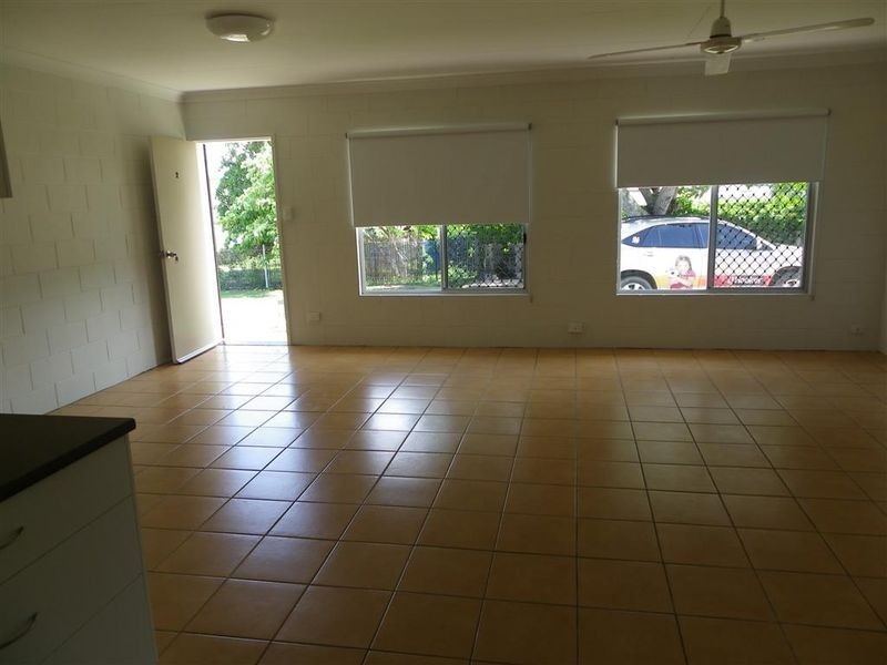 2/36 Brisbane Street, Bowen QLD 4805