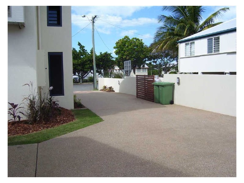 3/101 Herbert Street, Bowen QLD 4805