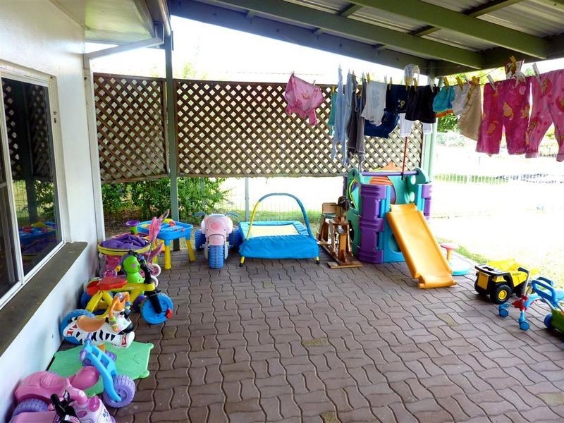 137 Herbert Street, Bowen QLD 4805