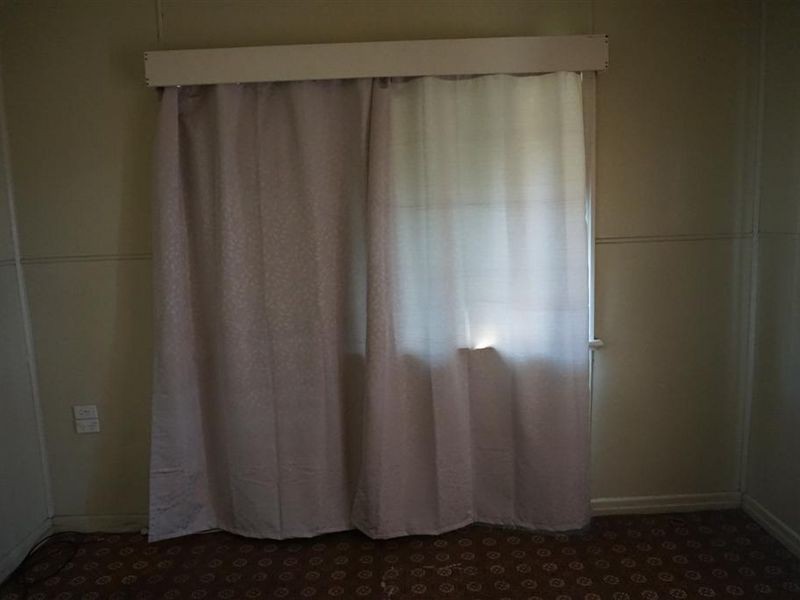 37 Livingstone Street, Bowen QLD 4805