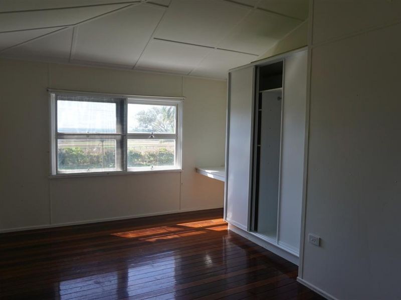 35 The Esplanade, Bowen QLD 4805