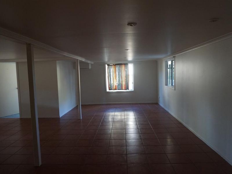 17 Powell Street, Bowen QLD 4805