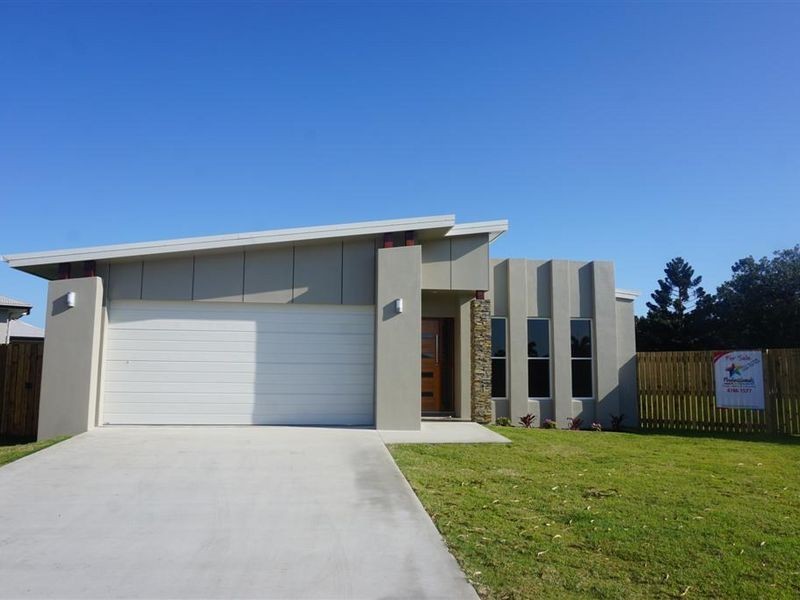 17 Ada Place, Bowen QLD 4805