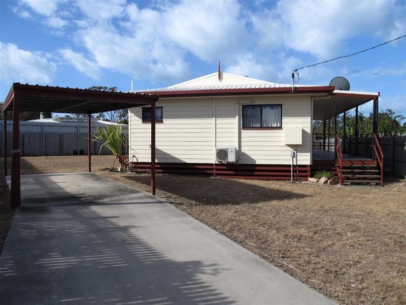 30 Emmerson Drive, Bowen QLD 4805