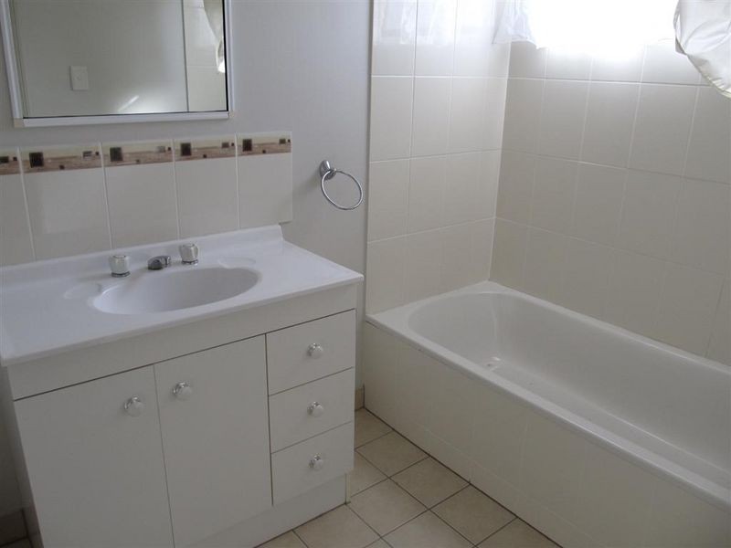 30 Emmerson Drive, Bowen QLD 4805