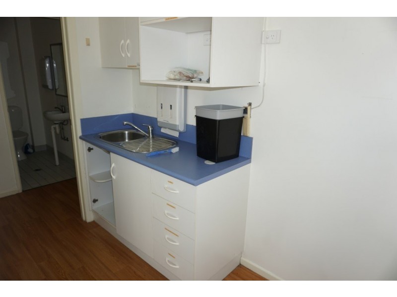 Shop 8/24 Livingstone Street, Bowen QLD 4805