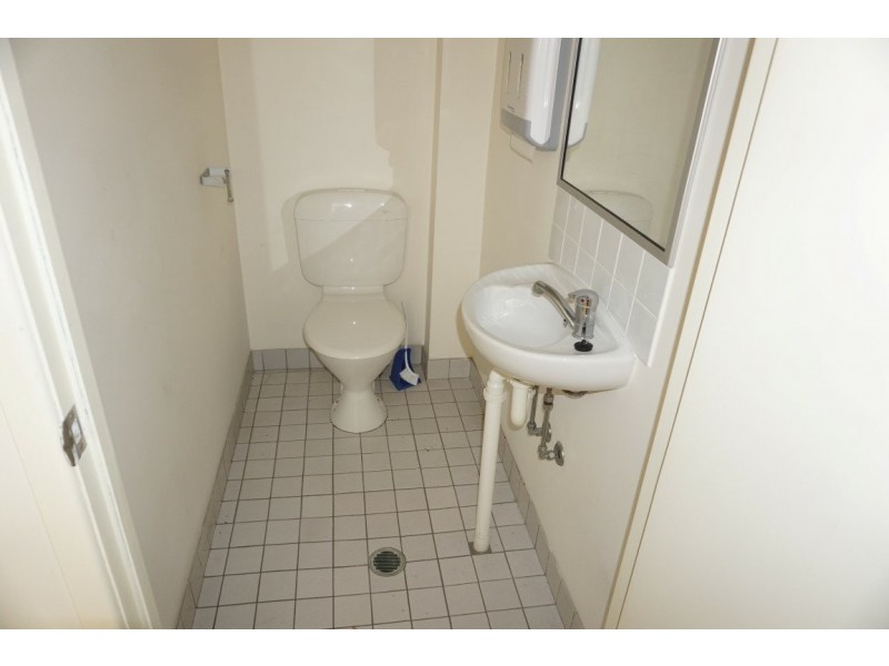 Shop 8/24 Livingstone Street, Bowen QLD 4805