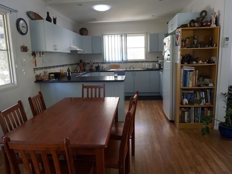 32 Murroona Street, Bowen QLD 4805