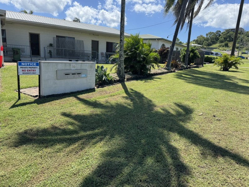 Unit 3/10 Martin Street, Bowen QLD 4805