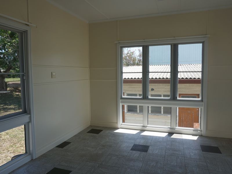 2 Herbert Street, Bowen QLD 4805