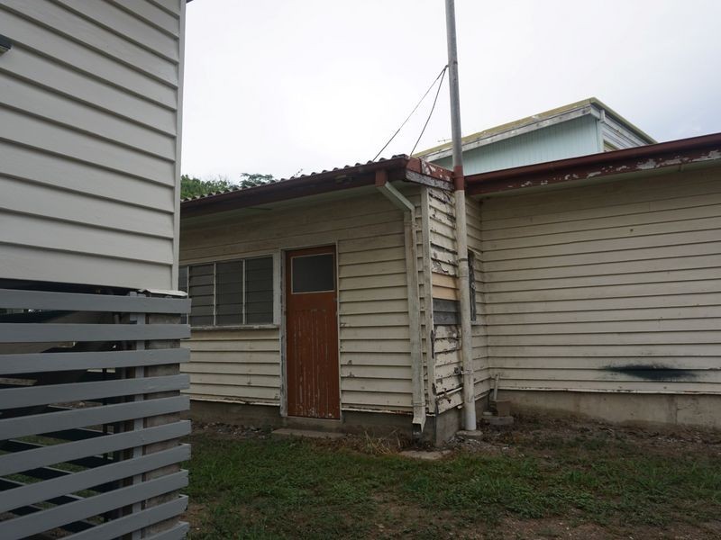 2 Herbert Street, Bowen QLD 4805