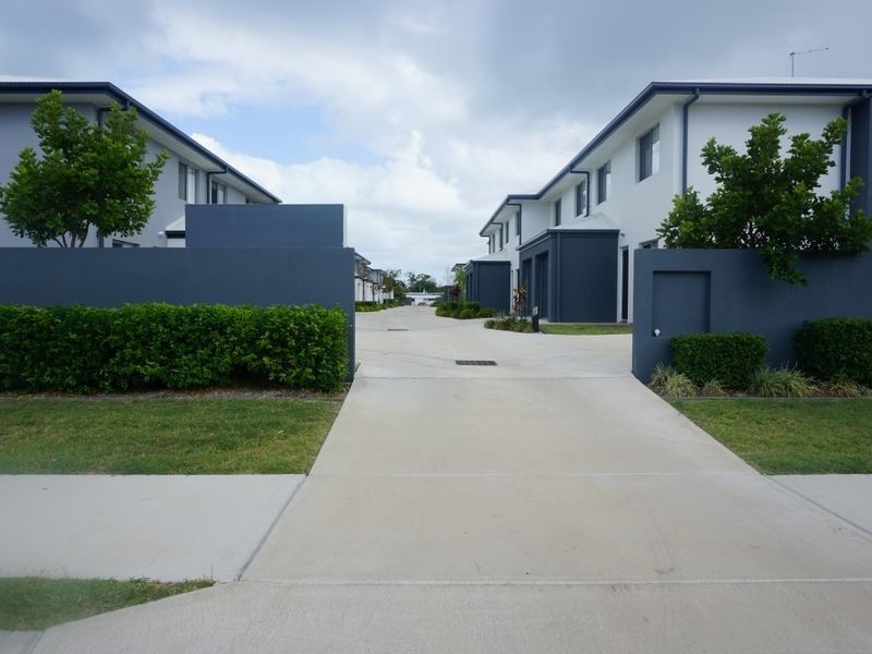 1/6 Brisbane Street, Bowen QLD 4805