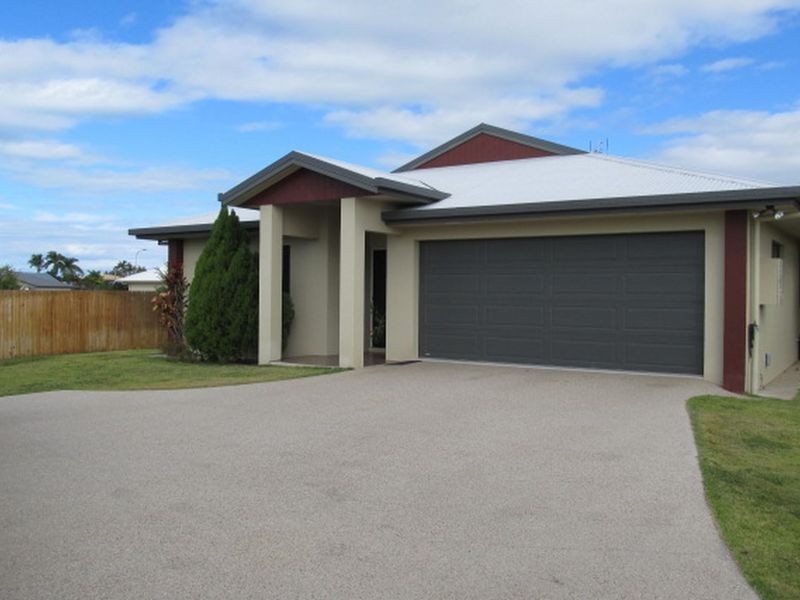 14 Lemon Grove, Bowen QLD 4805