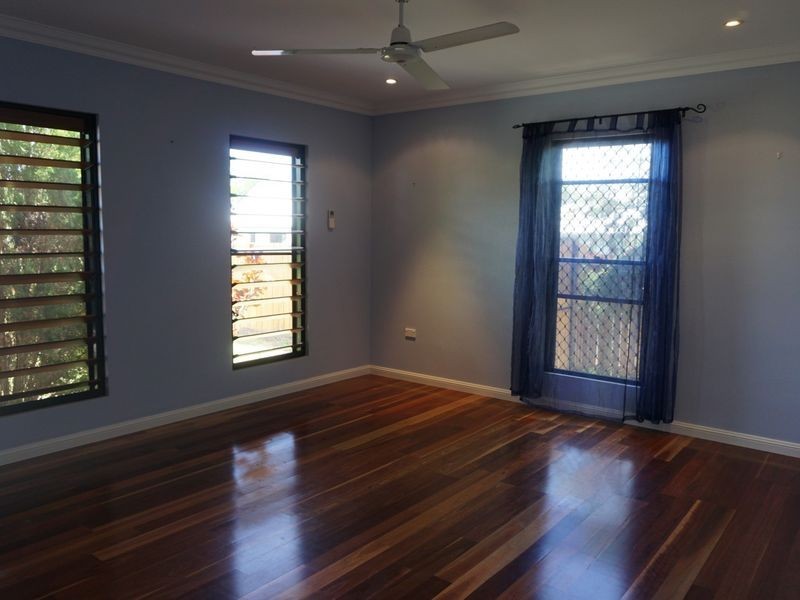 14 Lemon Grove, Bowen QLD 4805