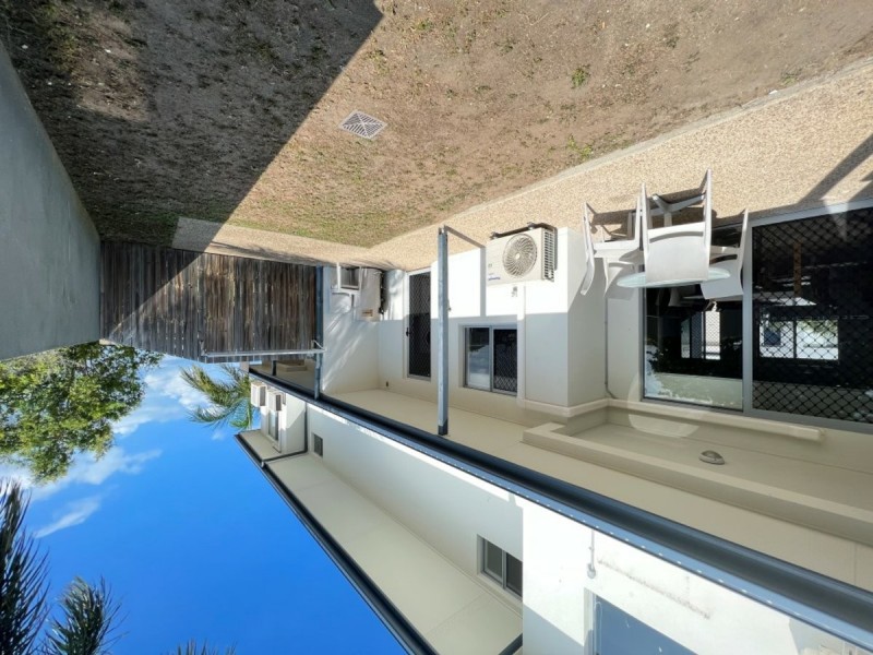 Unit 9/6 Brisbane Street, Bowen QLD 4805