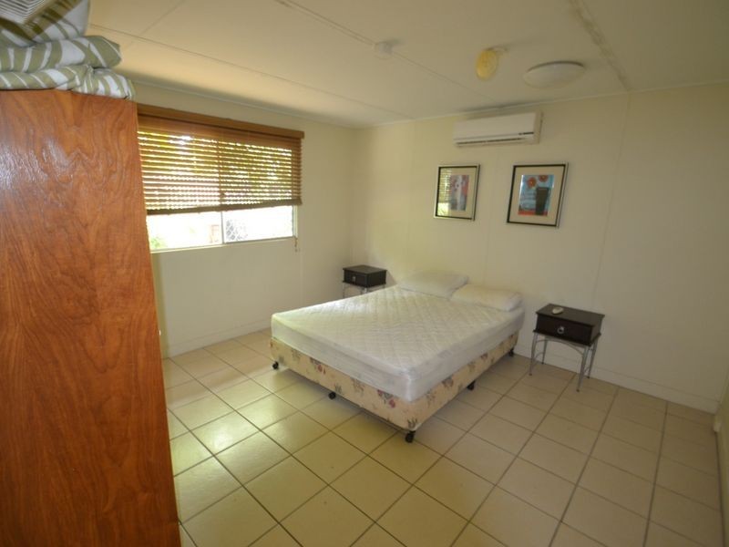 2/93 Horseshoe Bay Road, Bowen QLD 4805