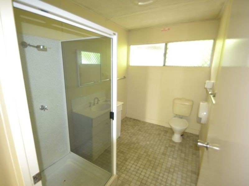 2/93 Horseshoe Bay Road, Bowen QLD 4805