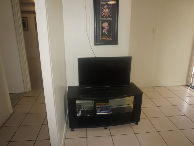 Unit 4/93 Horseshoe Bay Road, Bowen QLD 4805