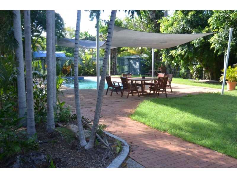 Unit 6/93 Horseshoe Bay Road, Bowen QLD 4805