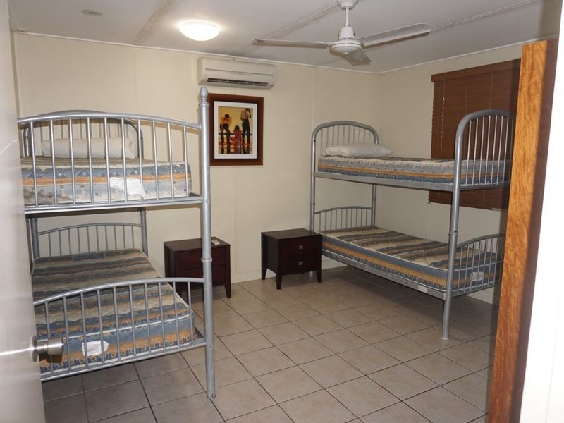 Unit 9/93 Horseshoe Bay Road, Bowen QLD 4805